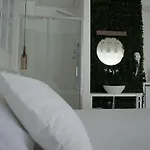Boite D'esprit De Luxe Bed & Breakfast 4*