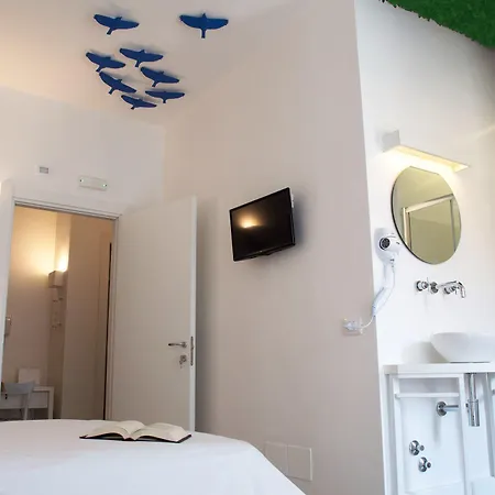 Boite D'esprit De Luxe 4* Rossano Stazione