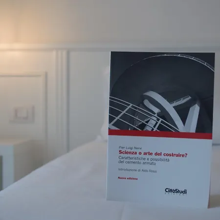 Boite D'esprit De Luxe 3* Rossano Stazione