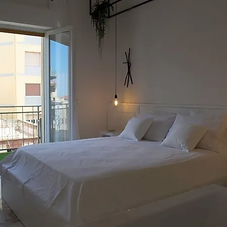 Boite D'esprit De Luxe Rossano Stazione