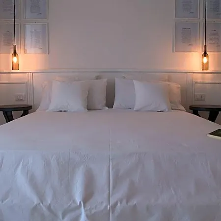 Boite D'esprit De Luxe 4* Rossano Stazione