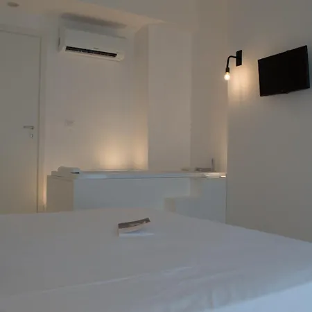 Boite D'esprit De Luxe Couette-café 4*