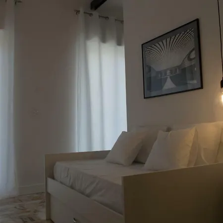 Boite D'esprit De Luxe 4* Rossano Stazione