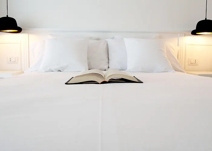 Oda ve Kahvaltı Boite D'esprit De Luxe Rossano Stazione