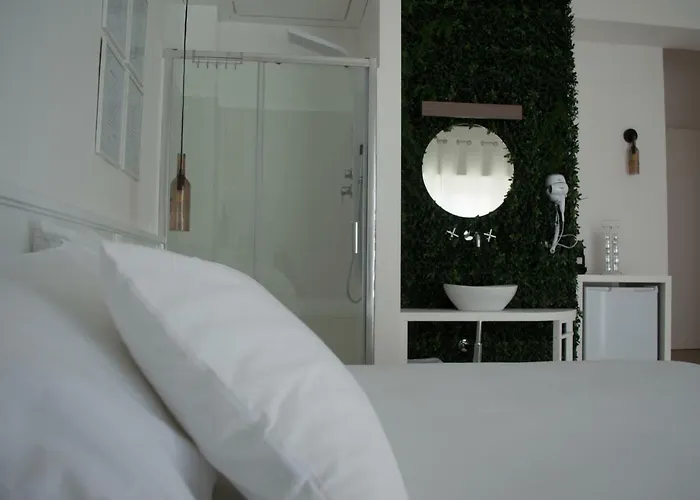 Boite D'esprit De Luxe 3* Rossano Stazione